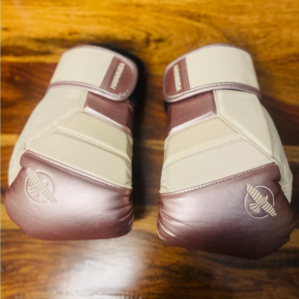 Hayabusa 12oz women’s boxing gloves